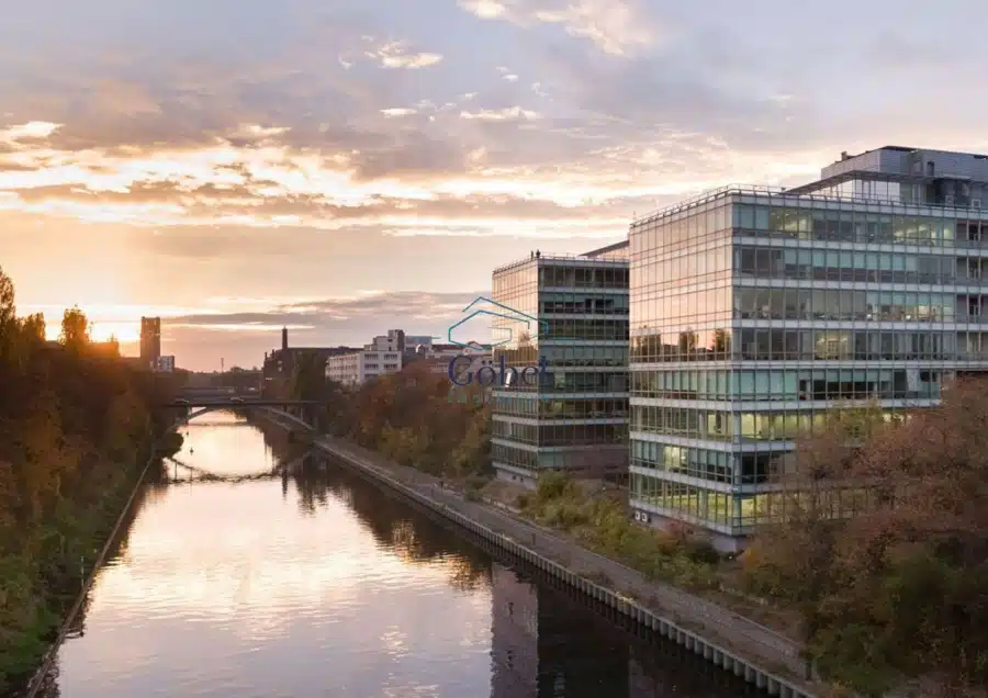 Außenansicht - Außergewöhnliche Büroflächen in direkter Wasserlage am Teltowkanal in Berlin-Tempelhof !