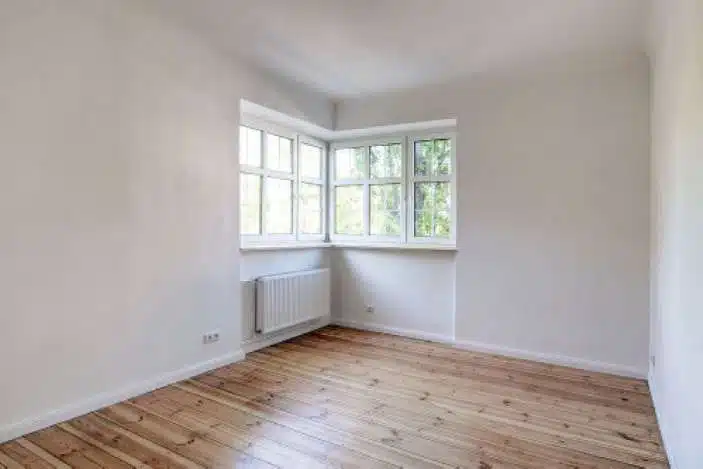 Schlafzimmer - Kapitalanlage: Sehr gepflegte vermietete Eigentumswohnung in zentraler Lage Tempelhofs zu verkaufen!