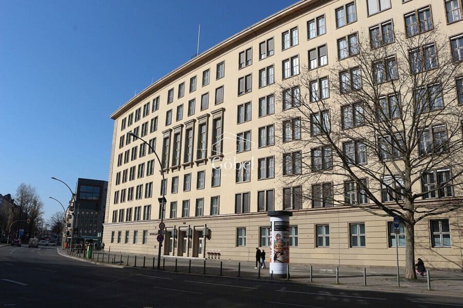 Büroetage zur freien und flexiblen Gestaltung in zentraler Lage von Berlin-Schöneberg - Gebäudeansicht / Haupteingang